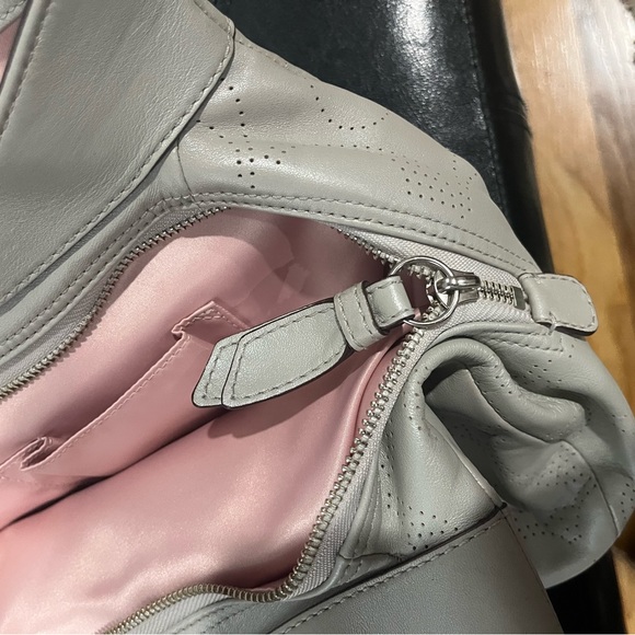 Preloved coach bag - Picture 7 of 8